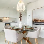 Bajo De Lujo Jardin Y Jacuzzi Apartment Fuengirola