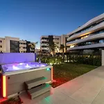 Bajo De Lujo Jardin Y Jacuzzi דירה